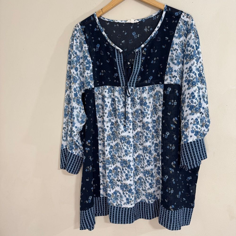 Democracy Blue White Floral Patchwork Peasant Women's Top size 3X Country Boho